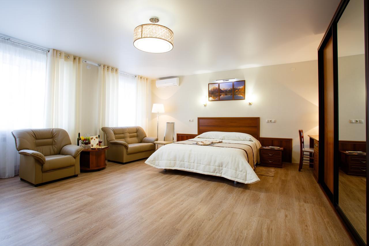 Apart-Hotel Vegus Oral Esterno foto
